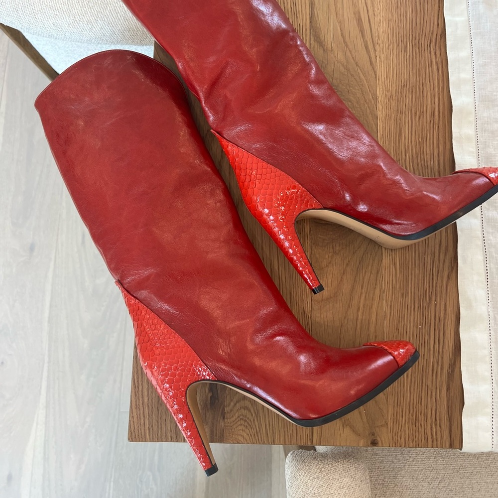 Never worn! Givenchy Botte Show 95 Heel Boots